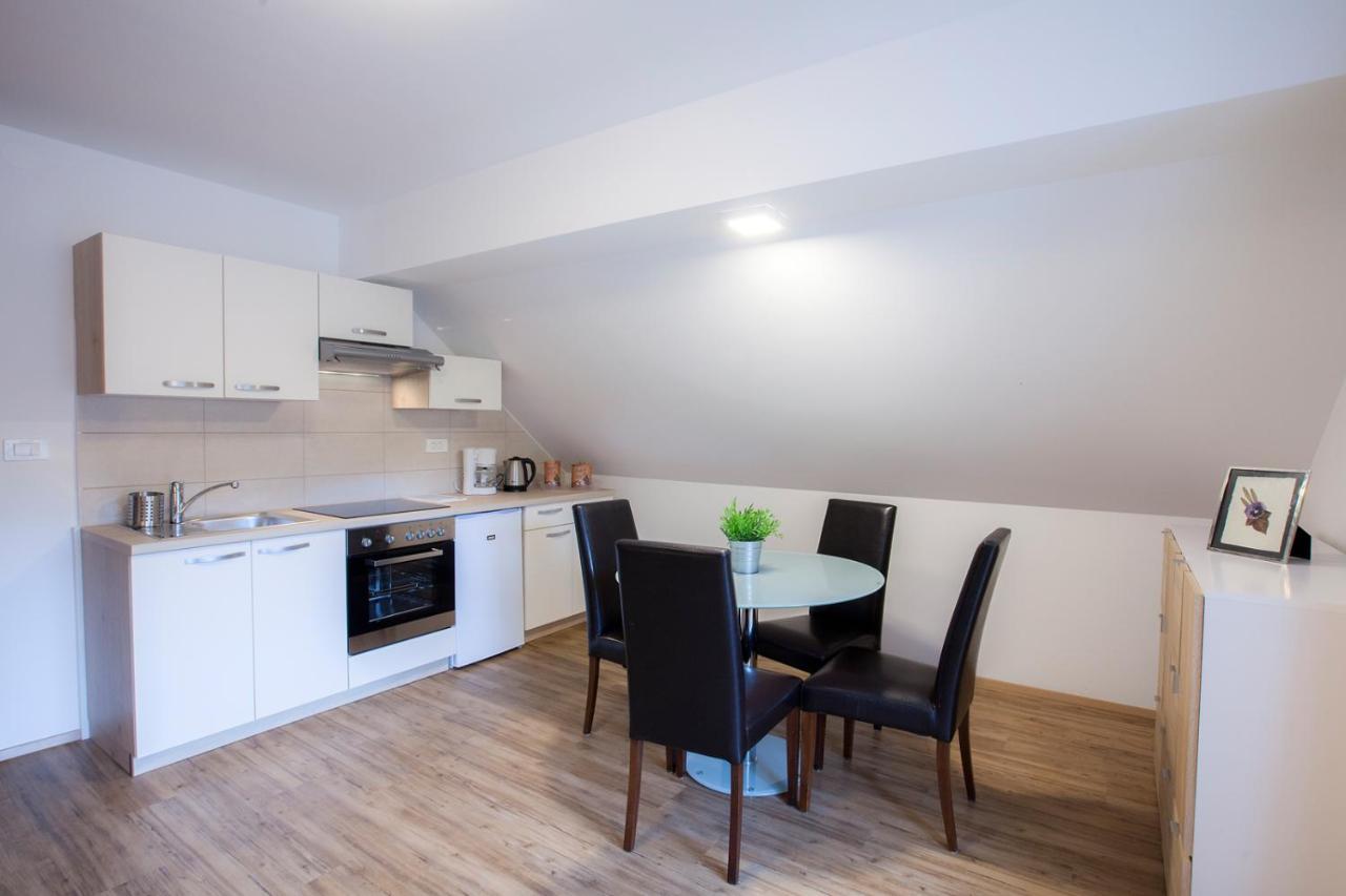 Apartments Razingar 9 Bled Ngoại thất bức ảnh